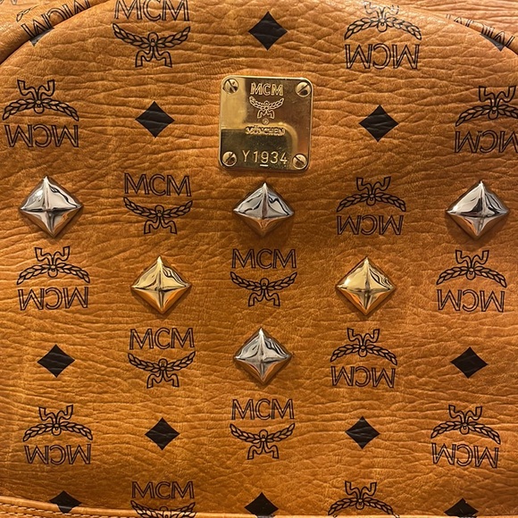 MCM Visetos Medium Sprinkle Stud Stark Backpack in Cognac - Picture 5 of 16